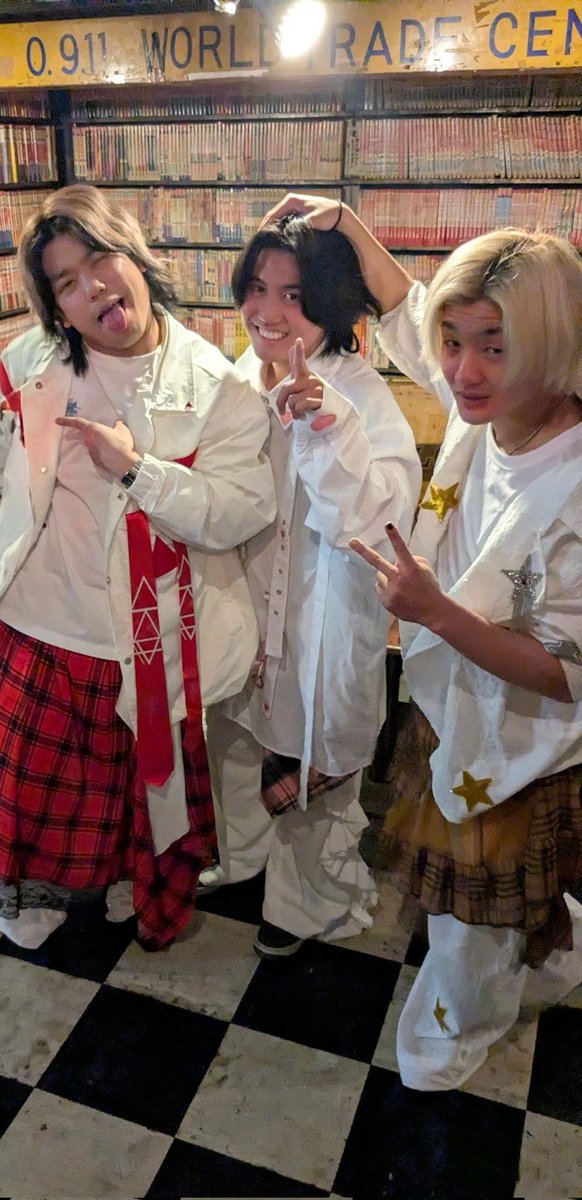 NωA Jr. 初わんまんらいぶ大反省会
@新宿LOFT/PLUS ONE

とてもよいライブだったので
映像を観れて嬉しい
裏話も衝撃の「奇跡」も
勝俣さんの涙セルフ解説も
おもしろかった
須見くん夢虹くんの普段？の姿を見れたような
 premier.twitcasting.tv/loftplusone/sh…

#NωAJr
#NωAJrワンマン
#ddtpro
#イヴイヴの奇跡