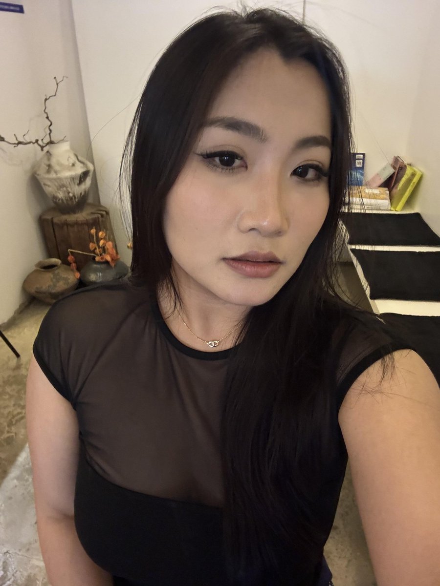 嫵媚娘 tweet media