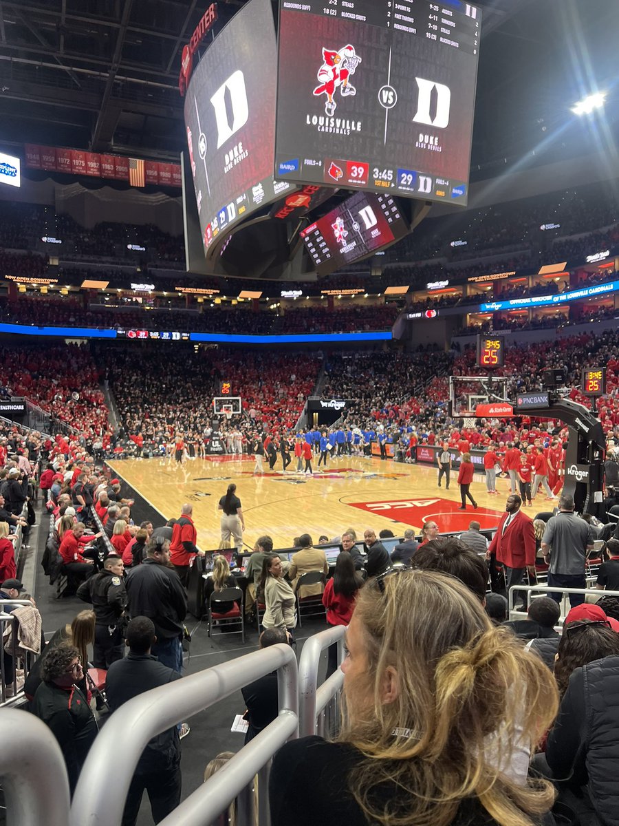 Lekhy Thompkins tweet media