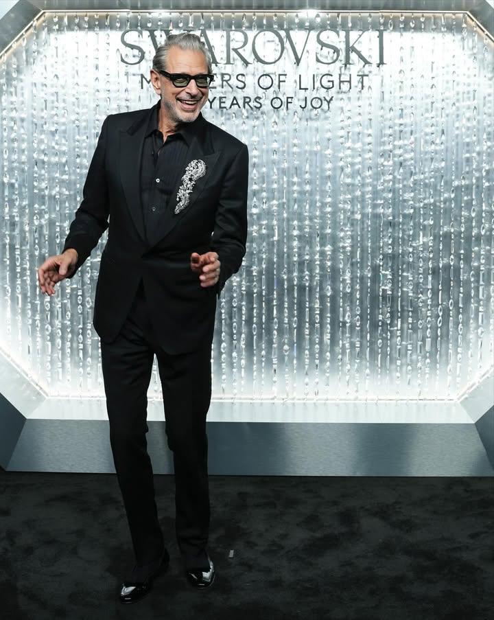 jeffgoldblum tweet media