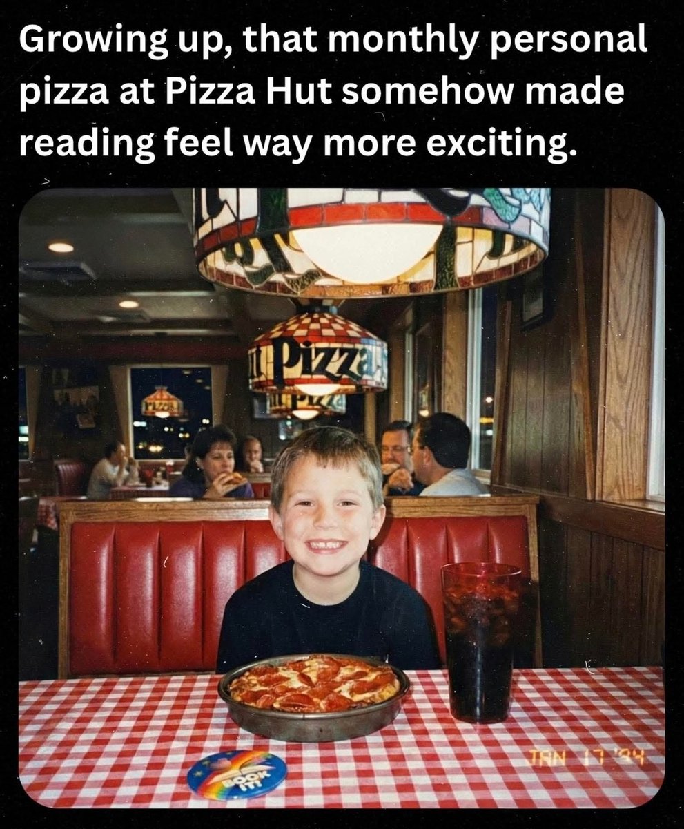 landofthe80s's tweet photo. 🍕🍕🍕 https://t.co/C6s28EHxdw