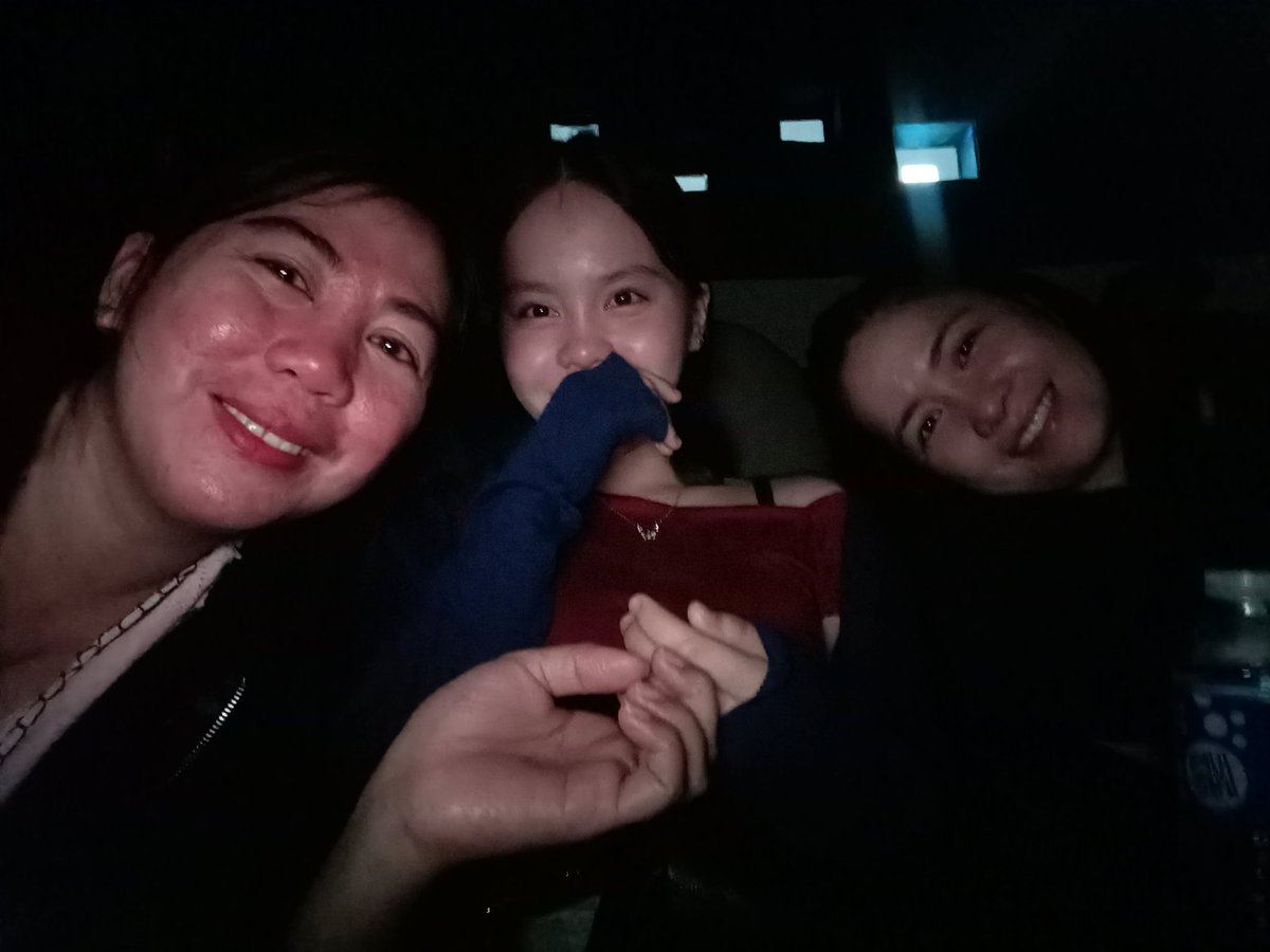 aymkhaye's tweet photo. #CallMeMother para sa Birthday treat! Para daw Happy! kase @vicegandako yarn ehh. haha  Tapos papaiyakin pala yung Celebrant! haha 🤣🤣 Kaya pala Best Actor and Child Actor ehh ❤️ Galiiing! https://t.co/NLCTXDfNVA