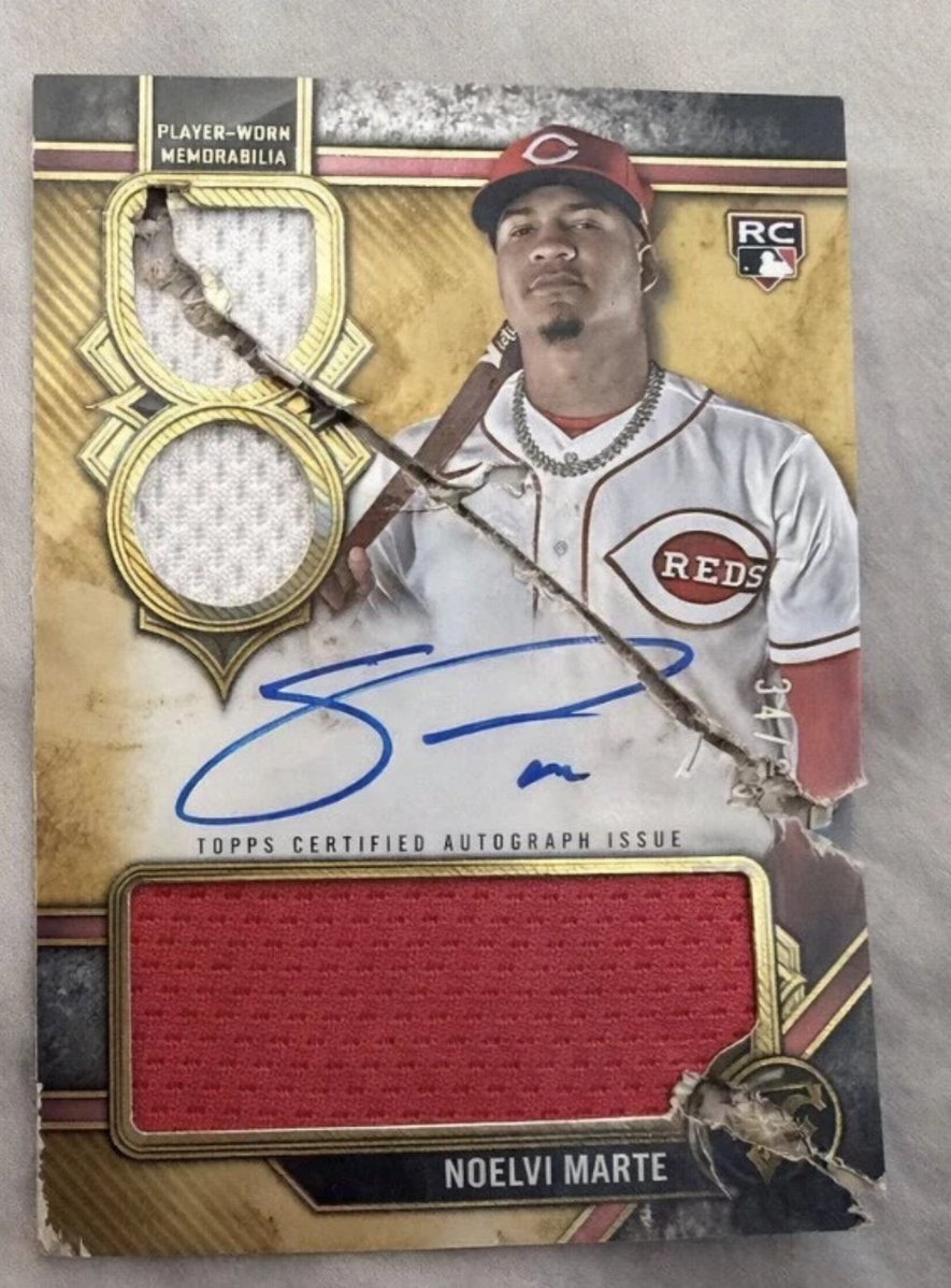 tripleplaycards's tweet image. All Ebay Card Sellers Beware!! 

Goldman Collectibles is using AI/Deepfakes to say cards being sold to him are damaged and requesting refunds. Has done this to multiple sellers including myself. Have attached screenshots of the Ai/fake, other person he scammed, as well as him…