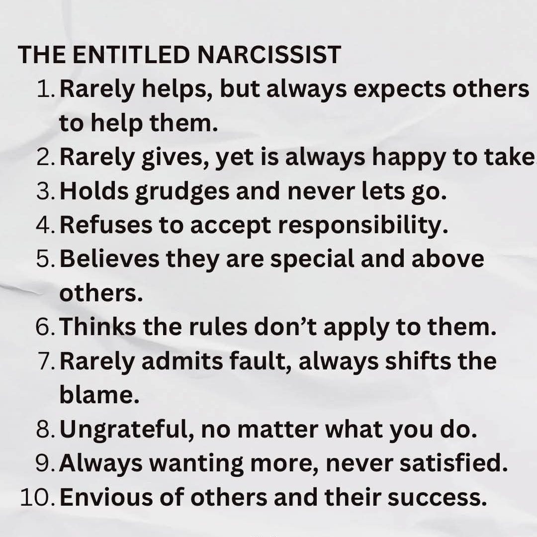 NarcissistBox's tweet image. 
