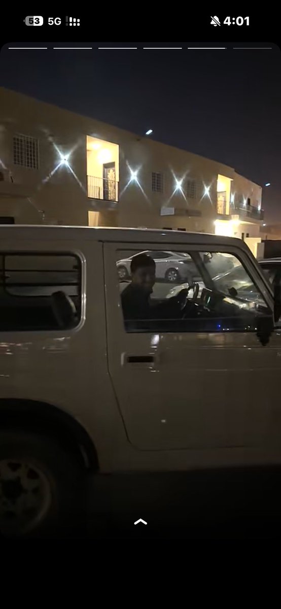 كافين علوم البث tweet media