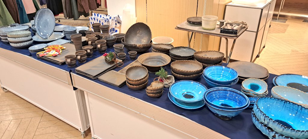 tairagigama's tweet image. 本日7日より、13日まで奈良近鉄様にて展示販売致します。お近くの方は是非よろしくお願いします🙇‍♂️⤵️

平窯は
祝デパートイベント20周年です🎉

これからも宜しくお願いします。

近鉄奈良さんは15年ぶりぐらいかと思いますが宜しくお願いします！