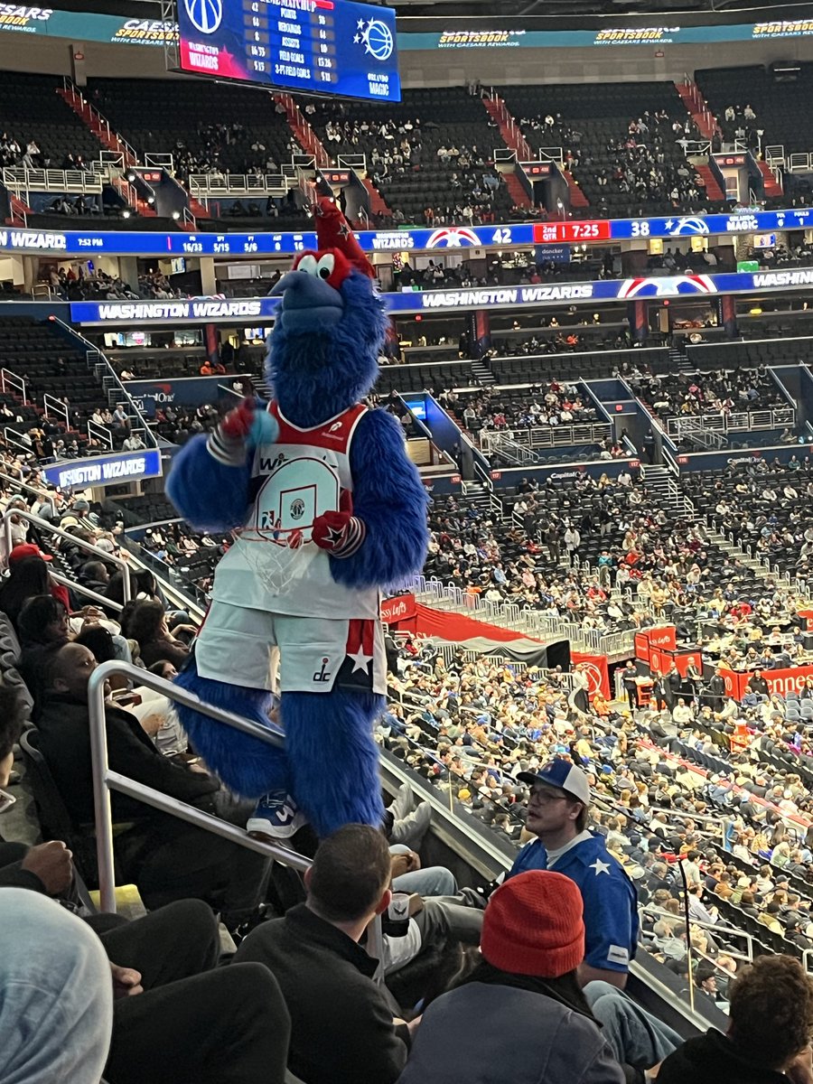 dan bach tweet media