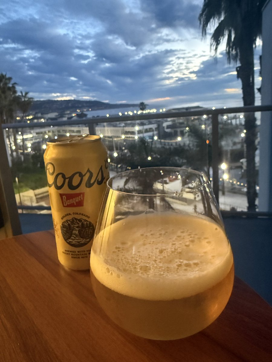 maabbkk's tweet image. また日常の始まりー