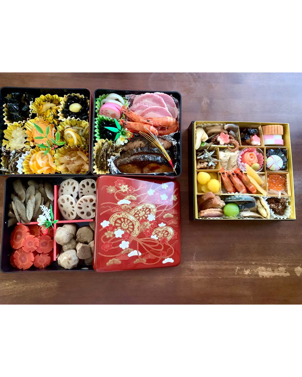 新年明けましておめでとうございます🎍🌅⛩💖
2026年よろしくお願いします☺️✨✨

みんな良い年になりますように🥰