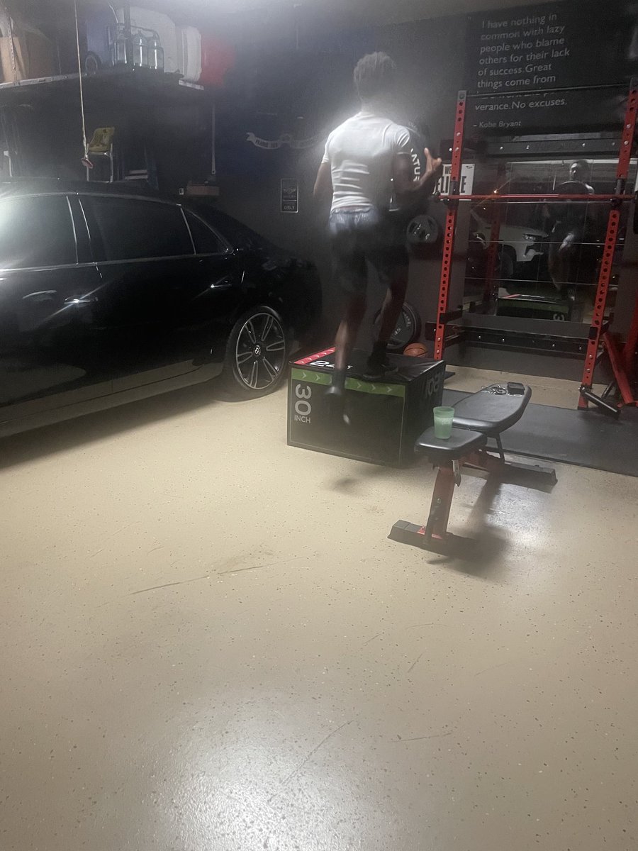 diggymc2's tweet photo. Outwork EVERYONE all 2026!! ☎️☎️🎰🎰  #SlotMachine #7 #WR #PR #KR #2027 #MrVersatile #MakePlays #AGTG @CyRanchFB @RANCHBOYSTRACK @joeagleason @dctf https://t.co/ANVf3T28W5