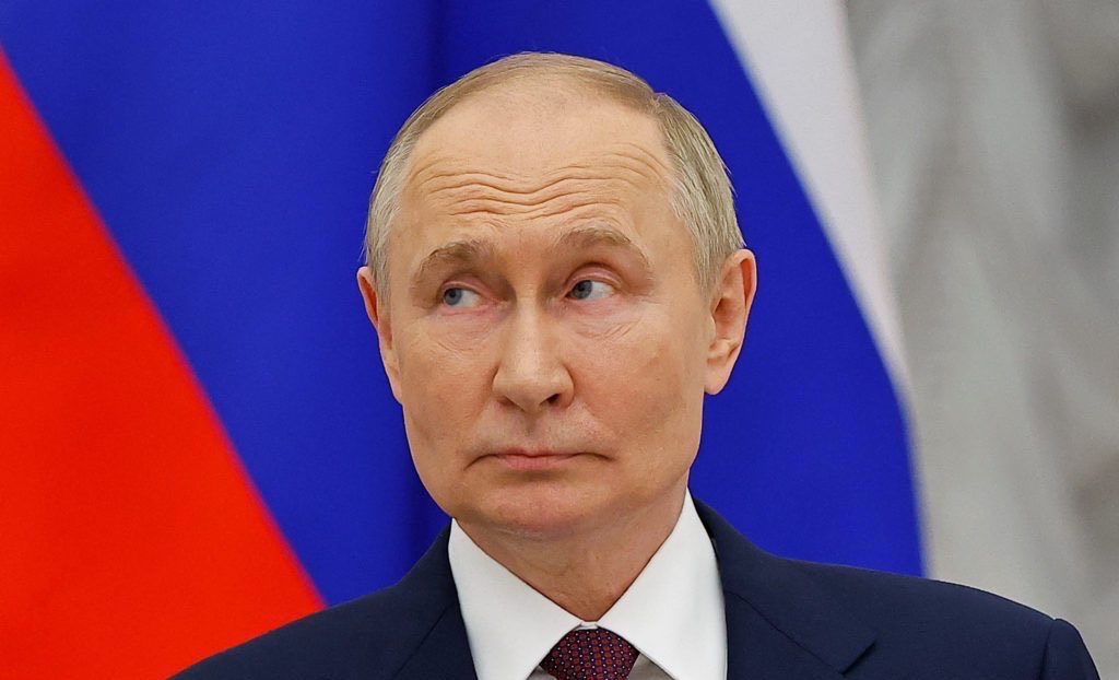 JUST IN: United States orders Venezuela to end all relations with China and Russia.