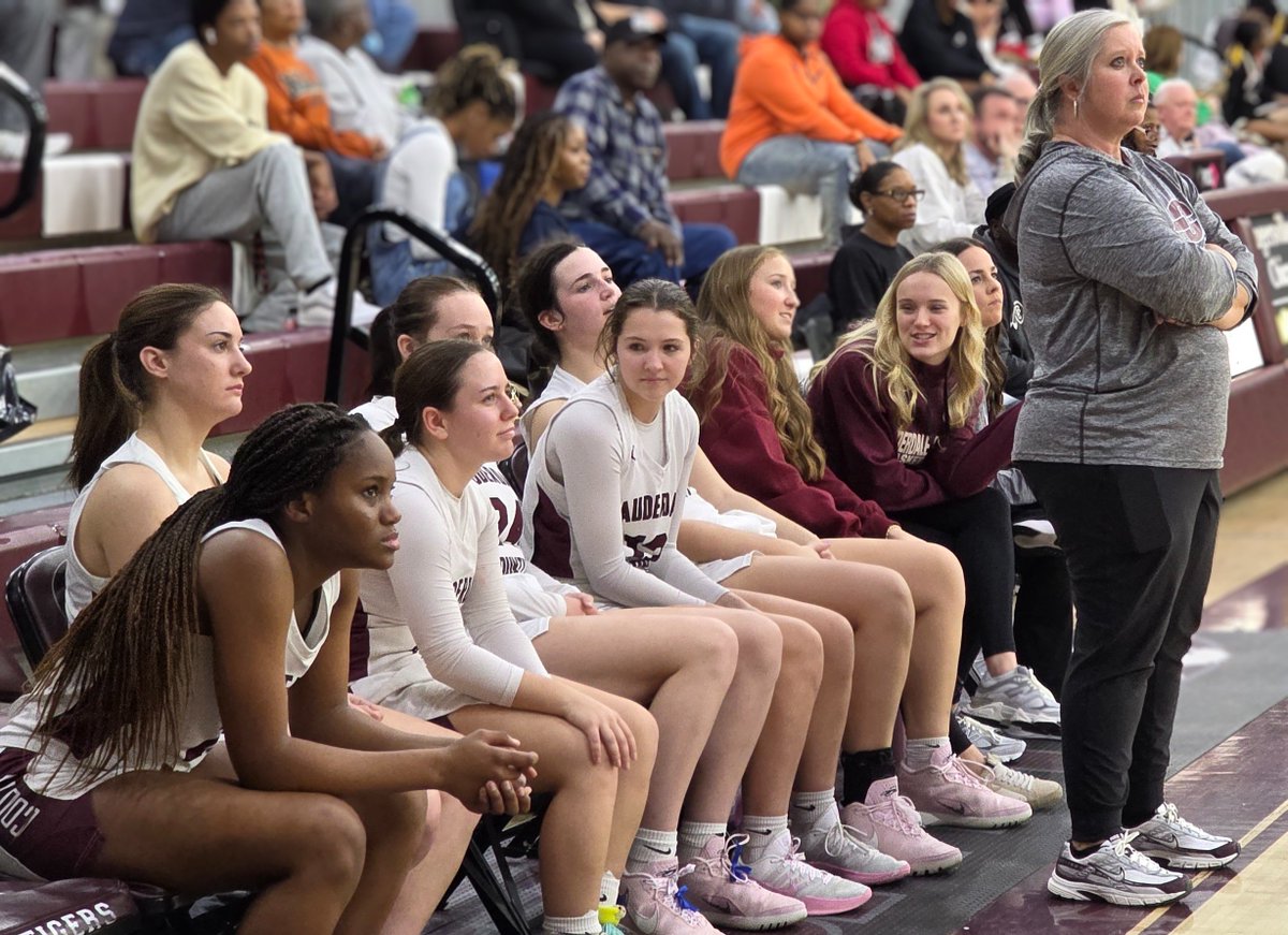 East Lauderdale News tweet media