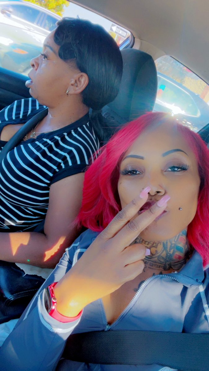 Karamel Krush tweet media