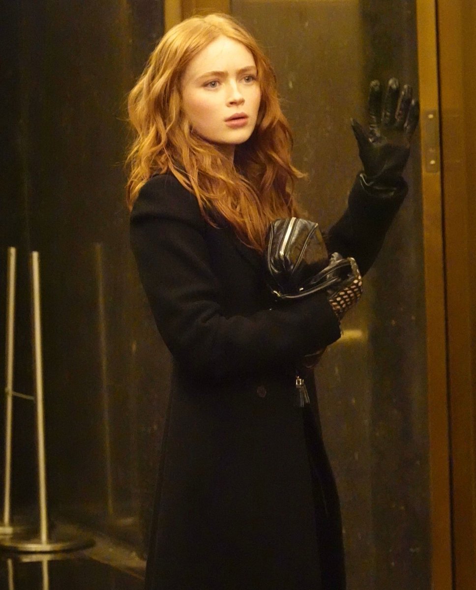 StrangerNews11's tweet image. Sadie Sink in New York ✨📸