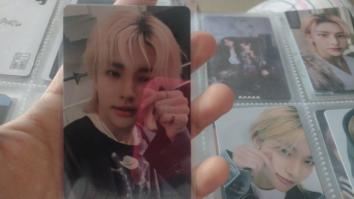 Pinguling1's tweet image. Galera comprei meu photocard dos sonhos 🙏