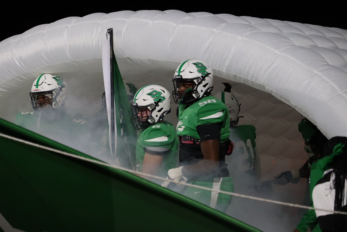 229kam_58's tweet image. 6’5
280
DL/OL
3.7 gpa
4.9 40 yrd 
Team leader
Ath 
@KeimarionJones @stegall_28 @ZakariHenderson @LemonCeasor 
@AlRumble664 @Coachclutter @CoachBeldon @RecruitGeorgia @247recruiting @CoachPollard36  
Senior szn recap⬇️
hudl.com/v/2TLzHy