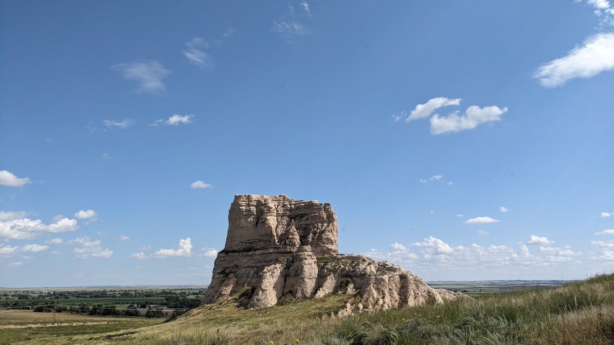 helloorockview's tweet image. Thinking about how cool western Nebraska is. Can't wait to get back out on the road this summer