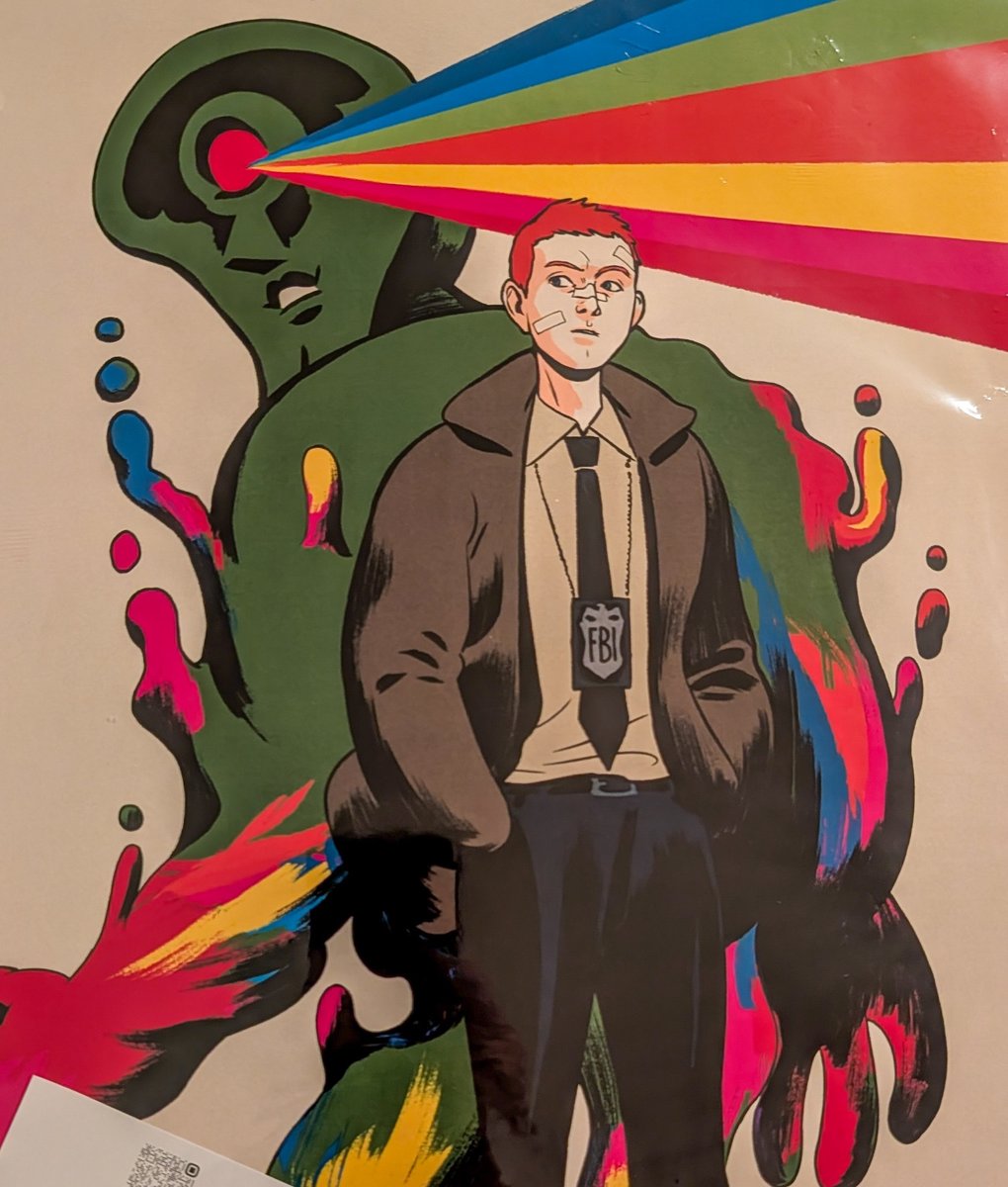 TheLibraryGamer's tweet image. A green martian from The Green Room! Stoked with these Absolute Martian Manhunter prints, and really impressed by their care with the signed blind bags.