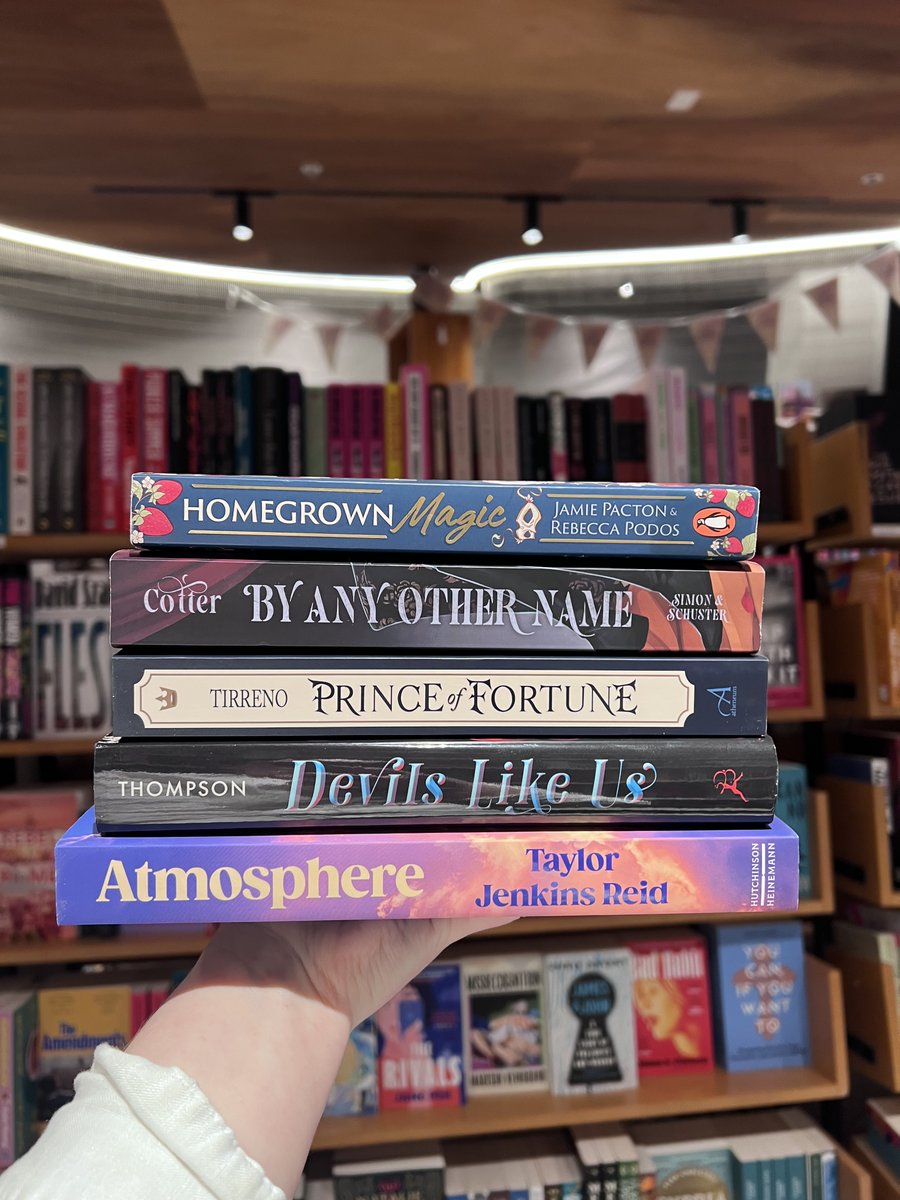 Staff Top Picks: Start Your 2026 Reading!! mailchi.mp/62a1940c20ed/h…