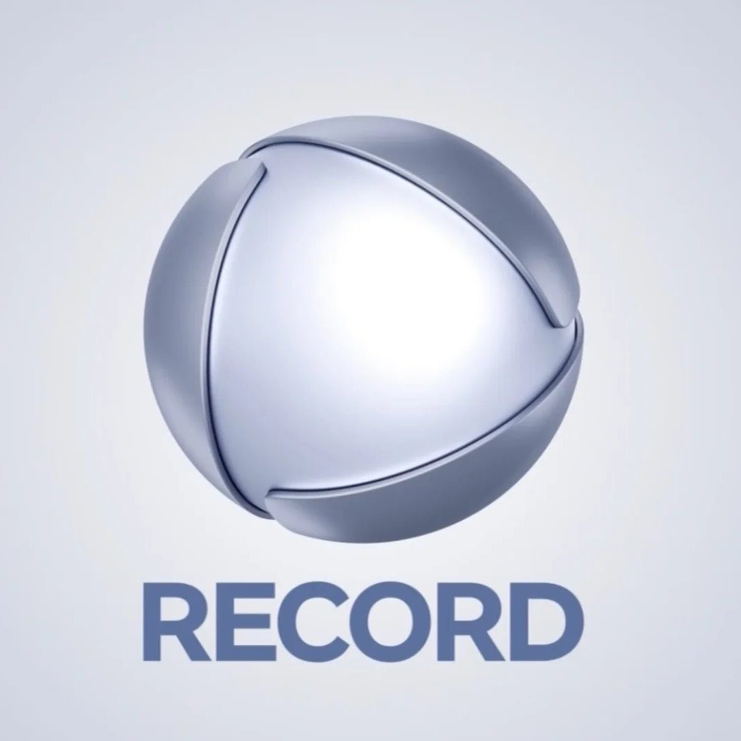 forumeplay's tweet photo. Após se destacar nos primeiros dias como repórter do Balanço Geral, Dudu Camargo ganhou prestígio nos bastidores da Record e passou a ter liberdade para sugerir pautas, formatos e improvisar no ar. A autonomia é vista como um voto de confiança e uma forma de explorar sua espontaneidade e conexão com o público. Nos bastidores da emissora, ele é apontado como carismático e bem relacionado, com bom trânsito entre equipes técnicas e a cúpula da emissora, o que fortalece sua imagem interna e facilita novos projetos.

🗞️ Portal Leo Dias