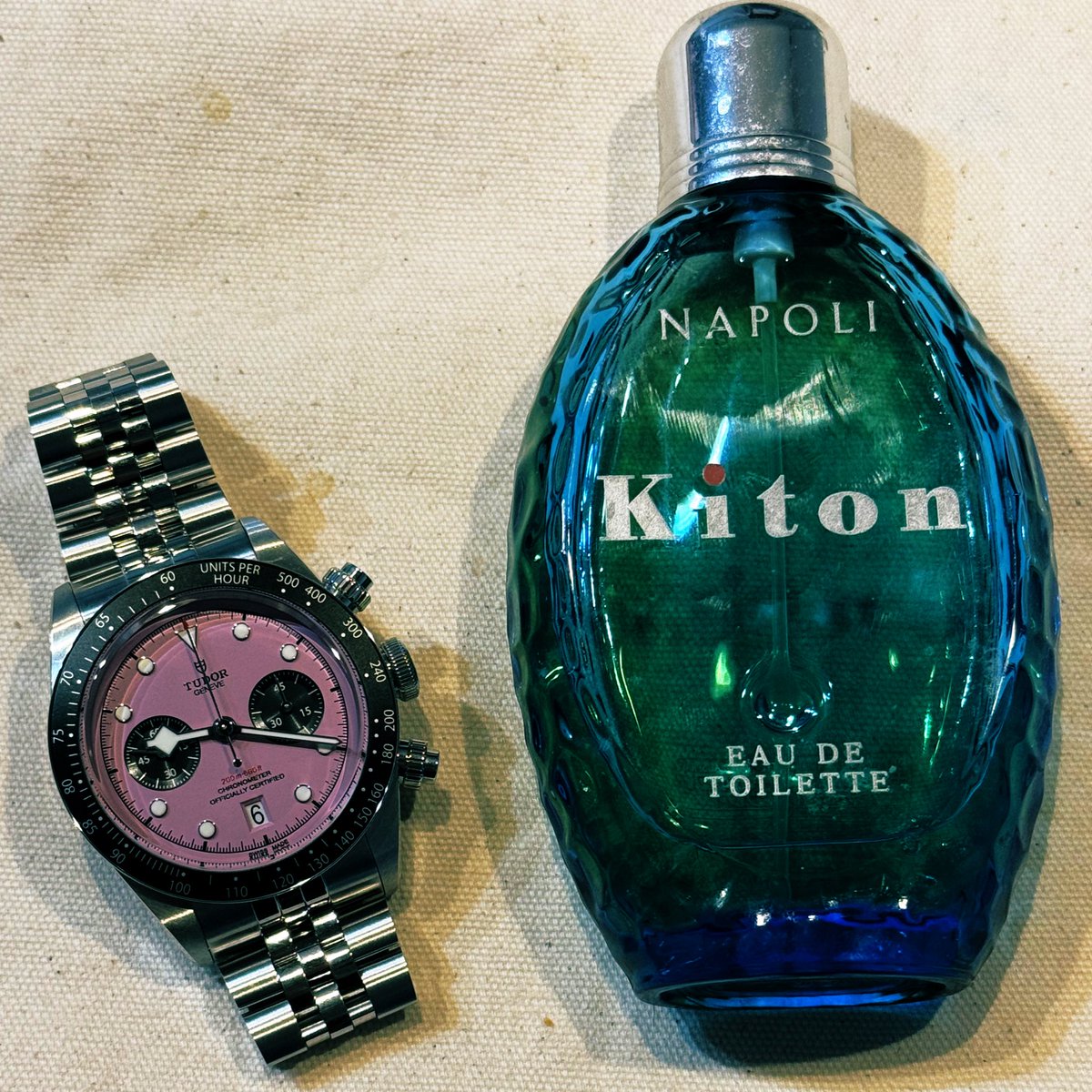 年末の大掃除で奥の方からキトンの香水「ナポリ」✨ 香りがスイッチに