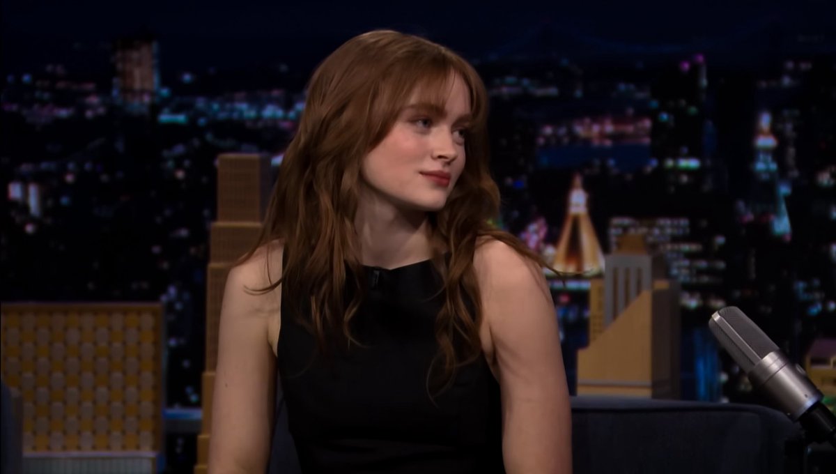 misfitsjinx's tweet image. whatever you say beautiful