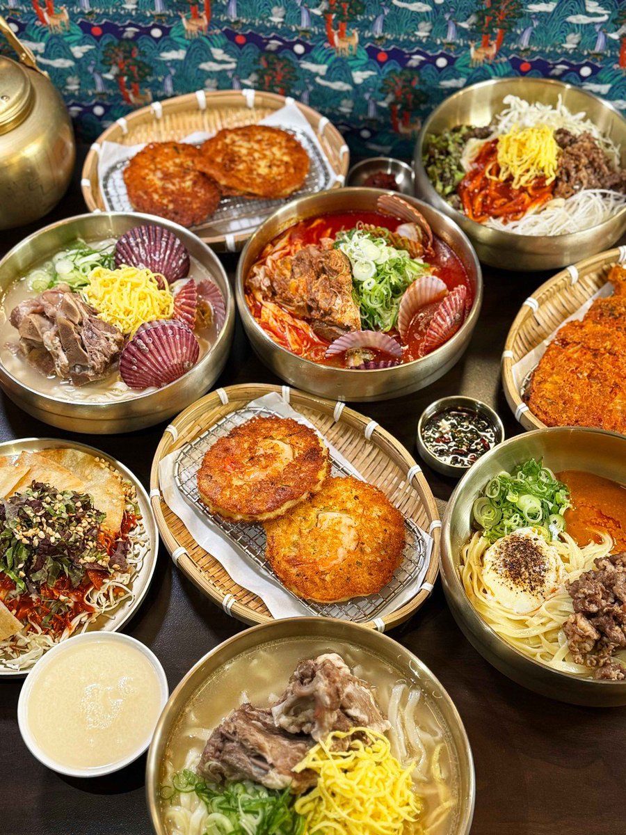 atomicBTC's tweet image. [비트코인 칼국수집⚡️전무님⚡️]

- 비트코인 결제가 가능한 광명의 첫 칼국수집.
- 한우 사골과 돼지목뼈로만 만든 사골육수의 뼈칼국수 전문.
(비트코인 결제 매장이므로 무료 홍보)

주소: 경기 광명시 양지로 19 어반브릭스 B동 1층 133호