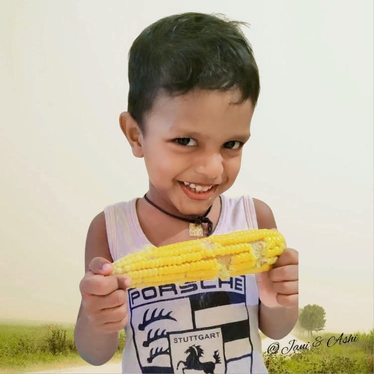 JaniNAshi3's tweet photo. බඩ ඉරිඟු කරල යි දත් දෙක යි අතර ලොකු සටනකින් අන්තිමට දිනුවේ පුංචි "අභි" 😂🌽 | 𝑳𝒊𝒕𝒕𝒍𝒆 𝑨𝒃𝒉𝒊 𝒂𝒏𝒅 𝒉𝒊𝒔 𝒃𝒊𝒈 𝒔𝒏𝒂𝒄𝒌! 💖😋
𝐓𝐫𝐚𝐯𝐞𝐥 𝐰𝐢𝐭𝐡 𝐉𝐚𝐧𝐢 &amp; 𝐀𝐬𝐡𝐢 ☘️ 🇱🇰
#jani_ashi #Abhi #CuteMoments #BabyLove #CornLover #SweetBaby #LittleOne #srilankanbaby https://t.co/torAzAi7vO