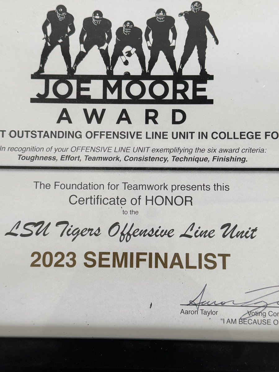 Brad Davis tweet media