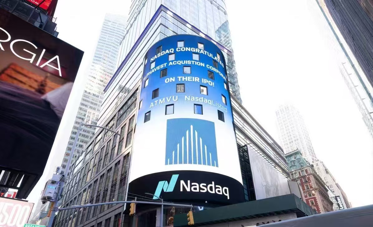 SpacConsultants's tweet image. Our Wall Street team's SPAC shell company ATMV successfully merged and restructured with AMC for a public listing, which is one of our classic cases.