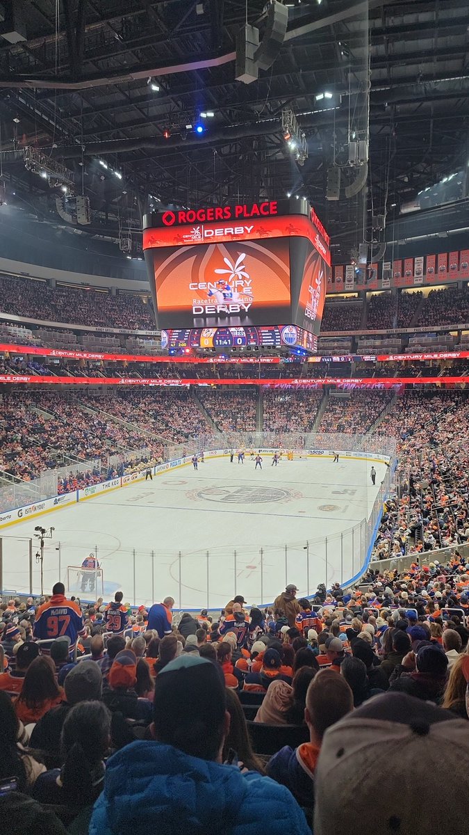 AL1A02's tweet photo. Let's go! #edmontonoilers https://t.co/KtyWl16Kkc