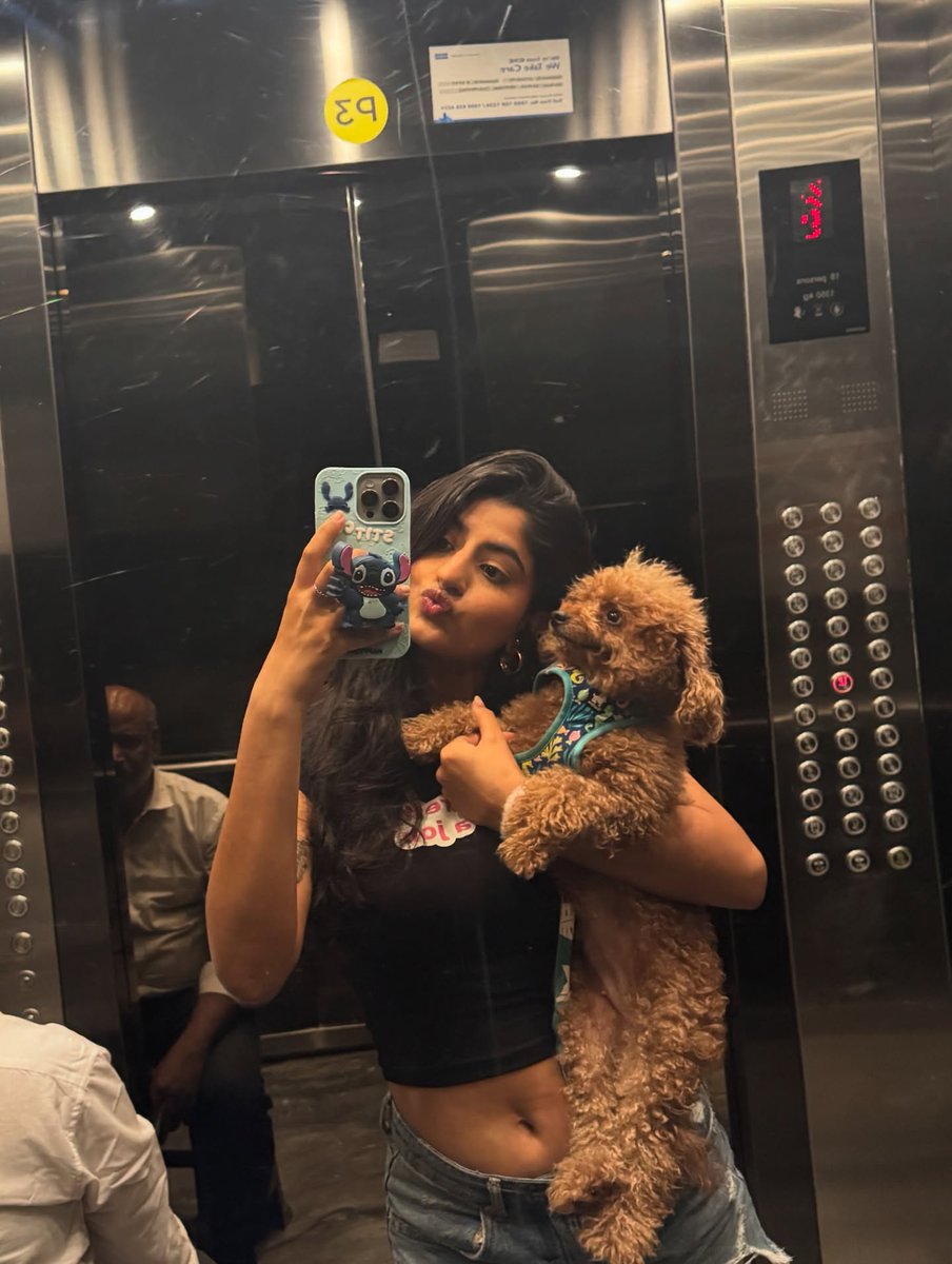 saniamistryy's tweet photo. 💃🏻💅🧚🏻‍♀️💋👀🎶 https://t.co/VaQxMT07ST