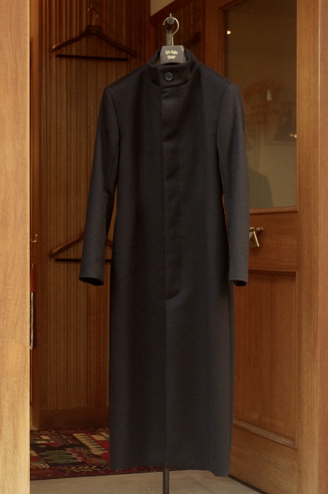 _lifestyleorder's tweet photo. メンズのカシミヤロングコートのオーダーメイド事例をご紹介。
https://t.co/yjOxVorl3l
#カシミヤコート #ロングコート #オーダーコート https://t.co/v6PzQHeIum