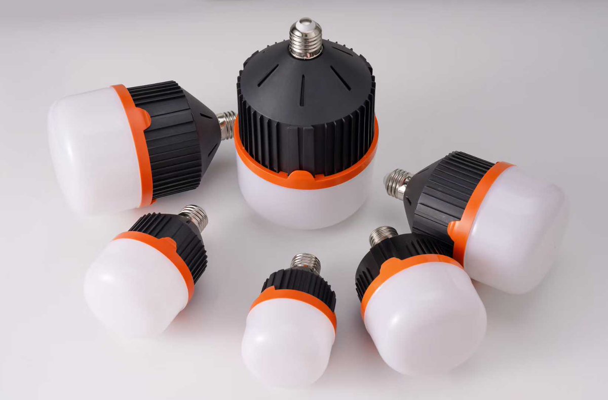 puchuanglight's tweet photo. 💡 Choosing LED bulbs? Look at lumens and color temperature, not just wattage. Warm light suits bedrooms, cool light fits work areas. Compact designs also help cut shipping costs.
📞 +86 18933439494
#zhongshanpuchuanglighting #ledbulb #lightingknowledge https://t.co/VY15RMhFmF