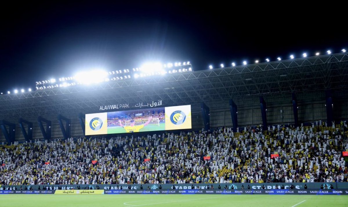 🚨🚨🚨🚨🚨- عاااااااااااااجل :

- تم بيع اكثر من 23 الف تذكرة للقاء #النصر امام القادسية على ملعب الأول بارك 😱💛💛💛!!!!!