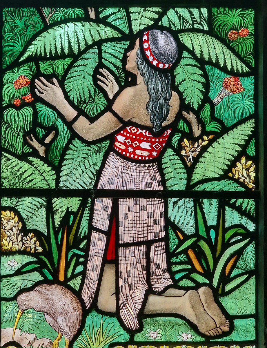 StroudStory's tweet image. For #WindowsOnWednesday, a peach of a window from Lydney, #Gloucestershire, by G E R Smith, 1941, depicting the Franz Joseph Glazier in #NewZealand and &amp;gt;squee!&amp;lt; a kiwi! Given by Lord Blediscoe, erstwhile Governor General of the country from 1929 to 1935.