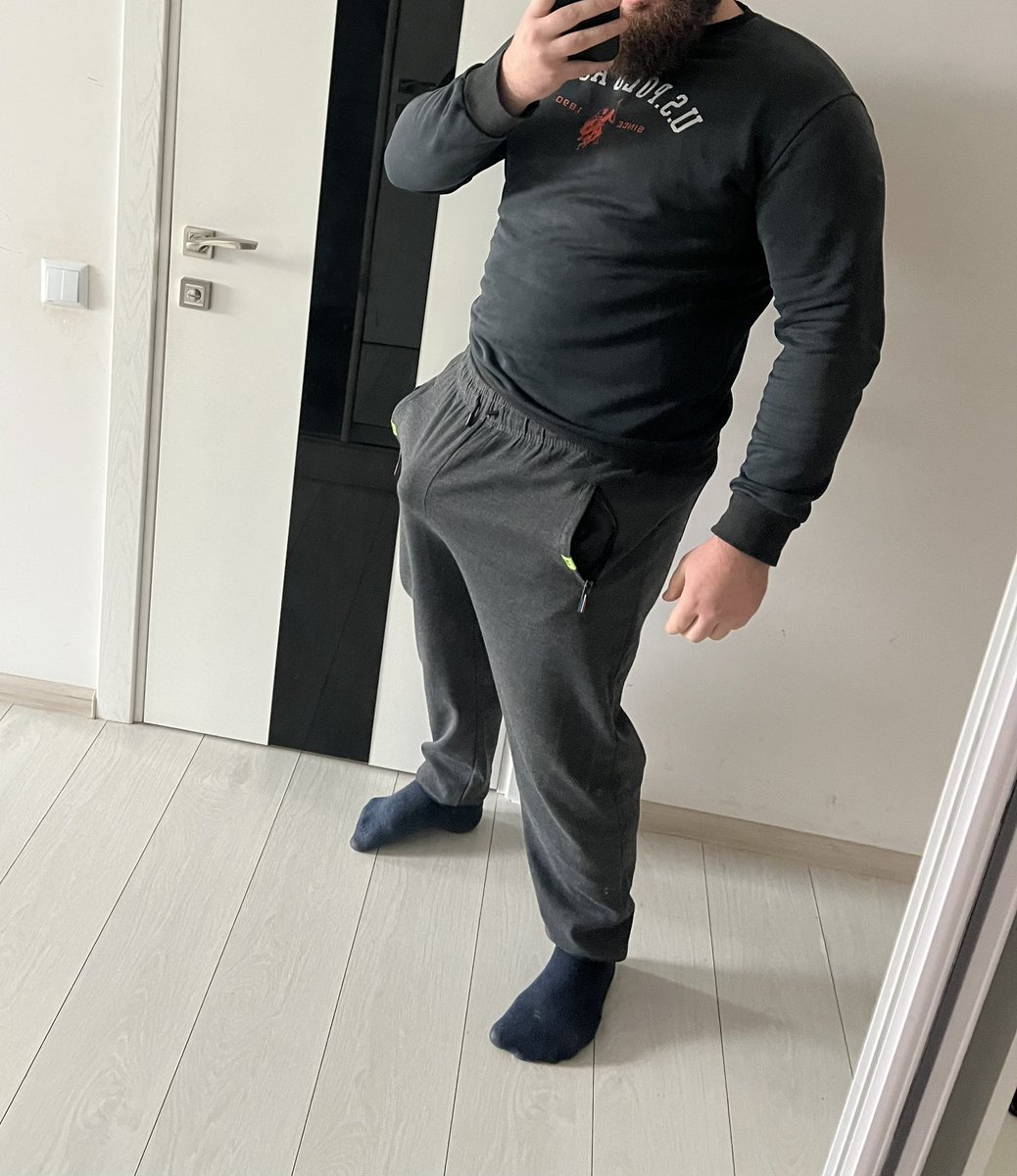 𝐊𝐑𝐎𝐂𝐊𝐘 tweet media