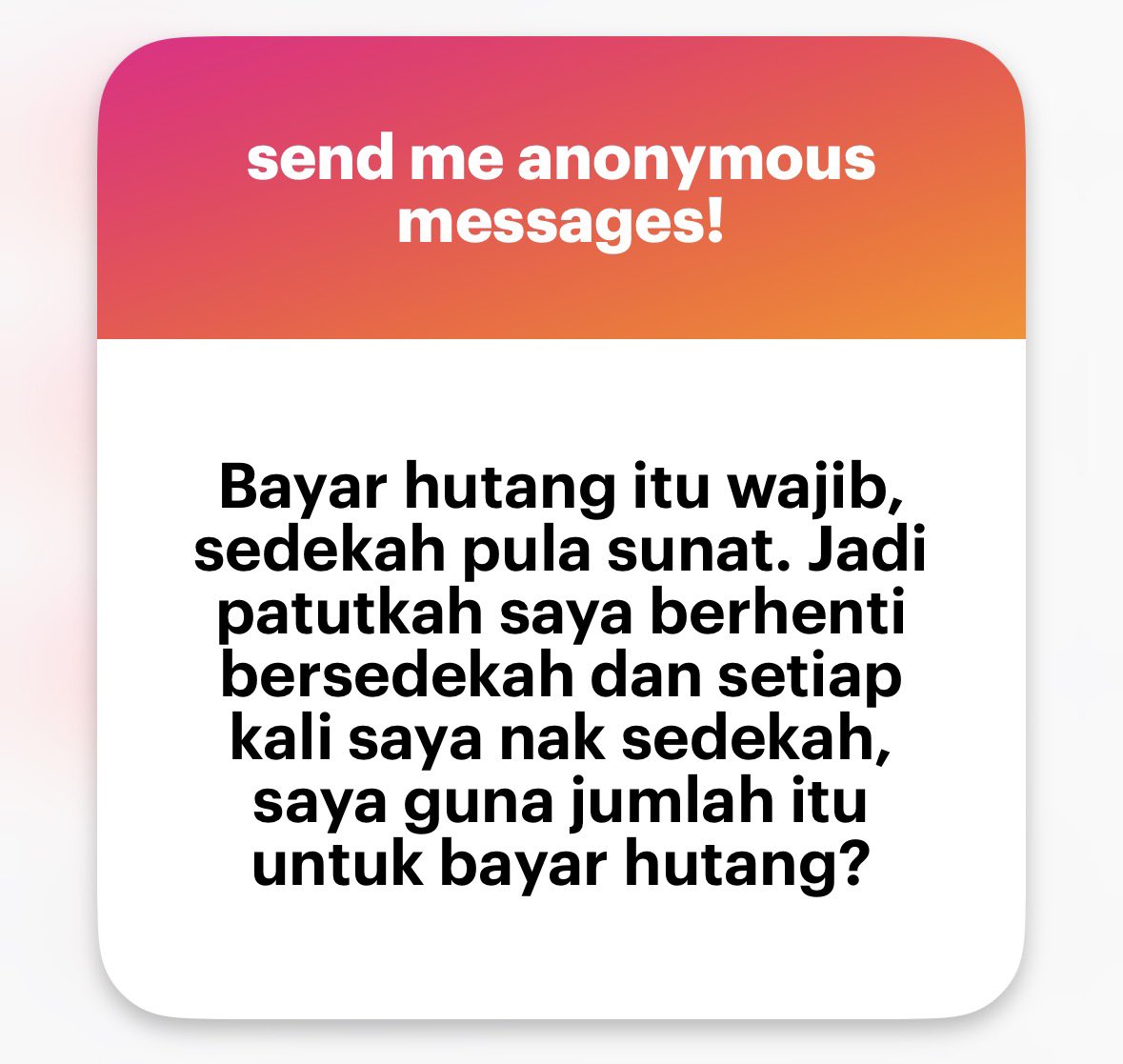 Kalau itu sahaja pilihan yang ada, ya. Perlu utamakan untuk lunaskan hutang.

Melainkan hutang tersebut bersifat dalam kawalan, maka boleh lakukan sedekah sekadar yang mampu.

Wallahua’lam