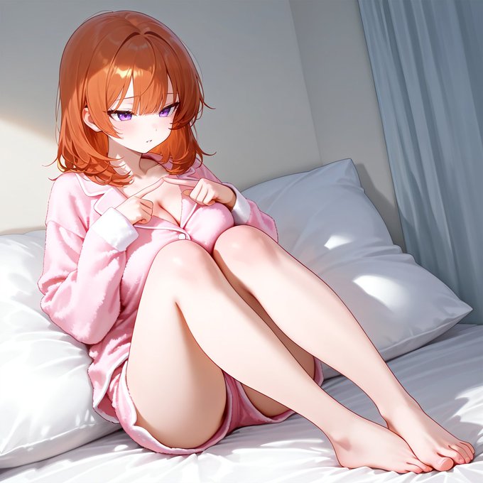 パジャマでモジモジしてる家出ギャルひまりちゃん 