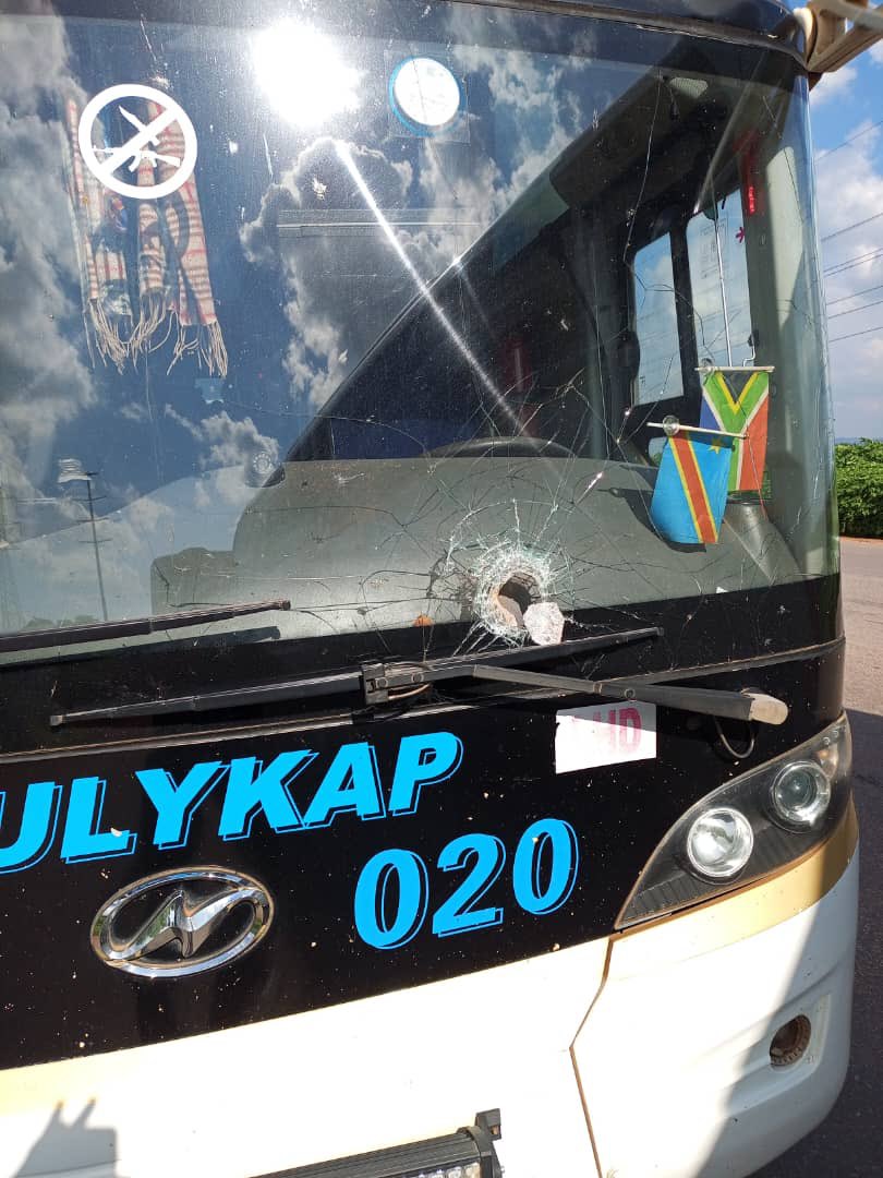 Lualaba :  Mulykap suspend ses dessertes sur l’axe Kolwezi–Lubumbashi à la suite de l’attaque de cinq de ses bus par des creuseurs artisanaux. En réponse à cet incident, la société redéploie provisoirement ses activités vers les axes Likasi–Lubumbashi–Kasumbalesa