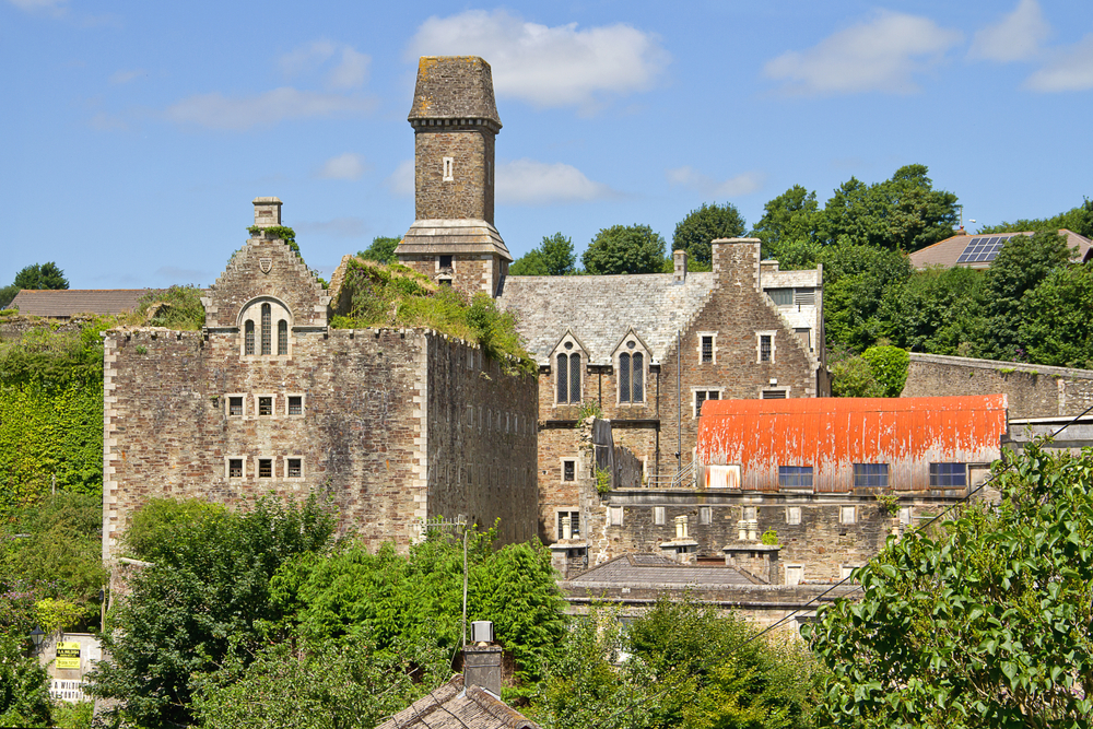 Bodmin Gaol has recently become one of the top visitor attractions in Cornwall. The museum was revamped with new interactive displays and a 4D immersive experience. The gaol remains a popular haunt of paranormal investigators and ghost watchers. ow.ly/aagr50QcyXf