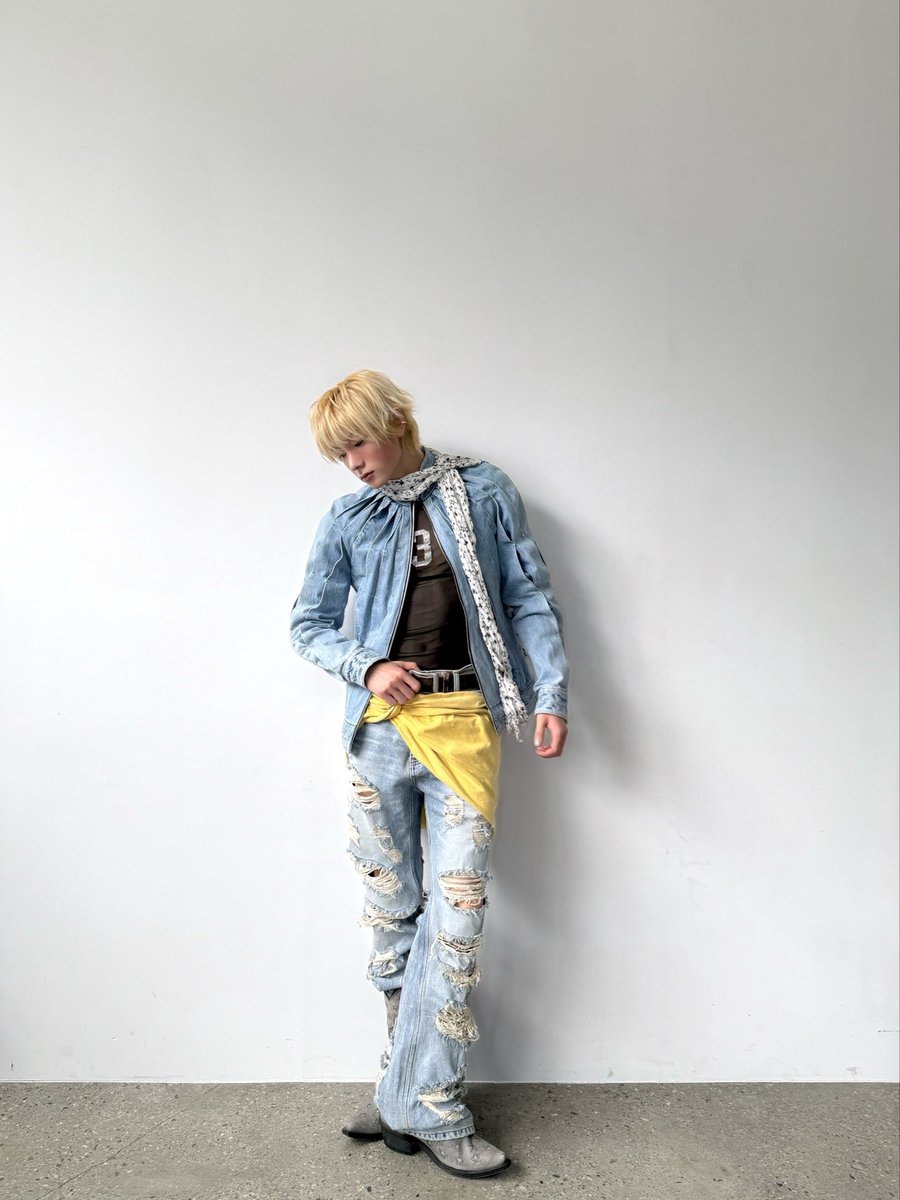 BOYNEXTDOOR_twt's tweet image. 이제 올려서 미안

#BOYNEXTDOOR #보이넥스트도어
#SUNGHO #성호