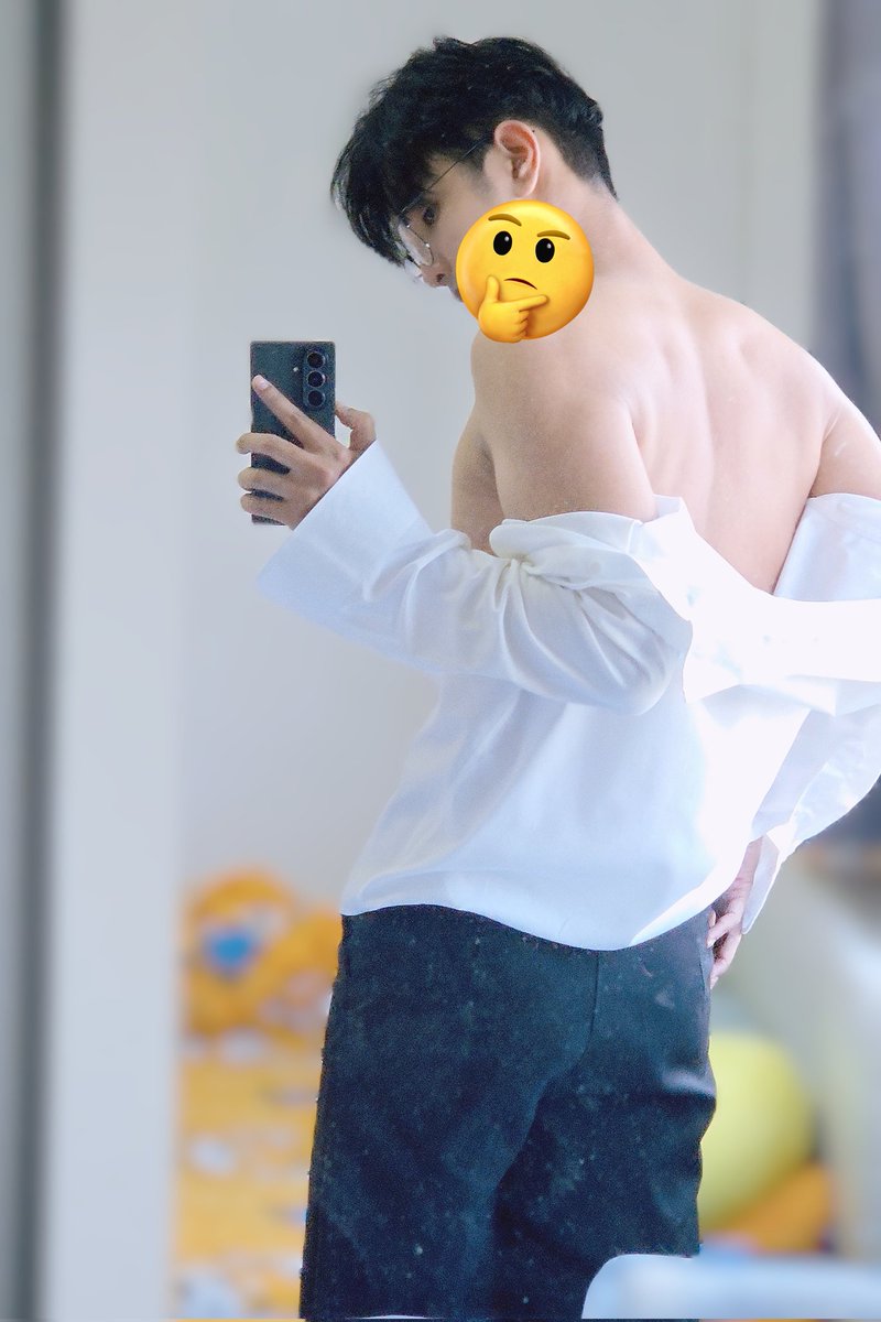 ใครเรียกแว่น 🤔