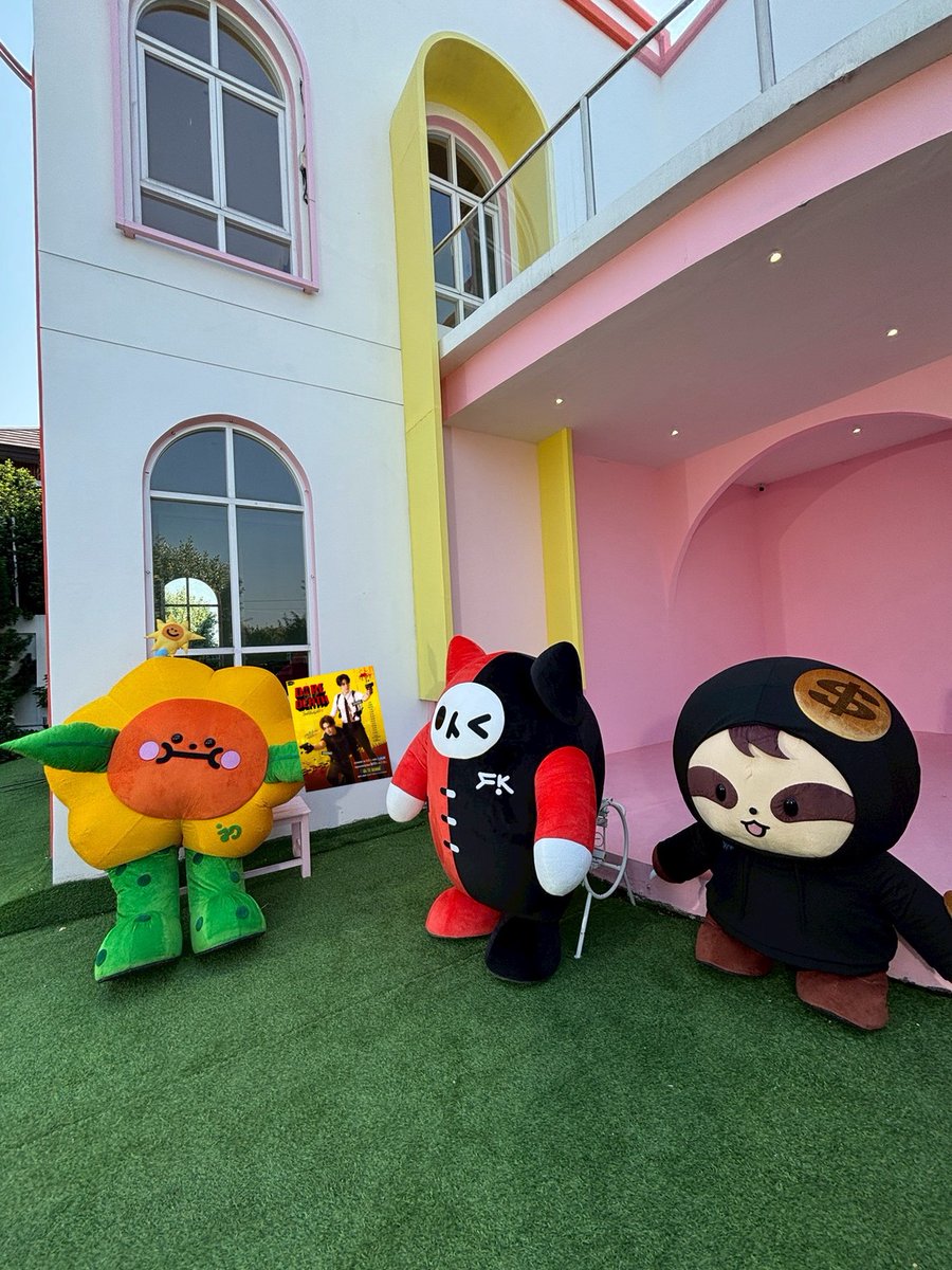 คัยฟ้องว่าดีดีเอาโปสเต้อเหลืองมาโยงเยียนทู้กวัน 🤭
#JAIDEE