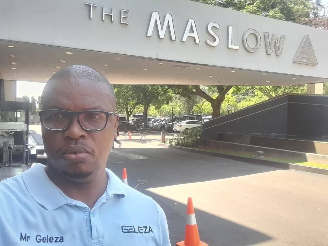 SBmatters_za's tweet image. Mothupi Kgopa is a mathematician who launched his own scientific calculator  called GELEZA. This comes after he was shocked at how expensive they cost.

He says no SA child should pay R300 for a calculator.

His calculators retails for R150