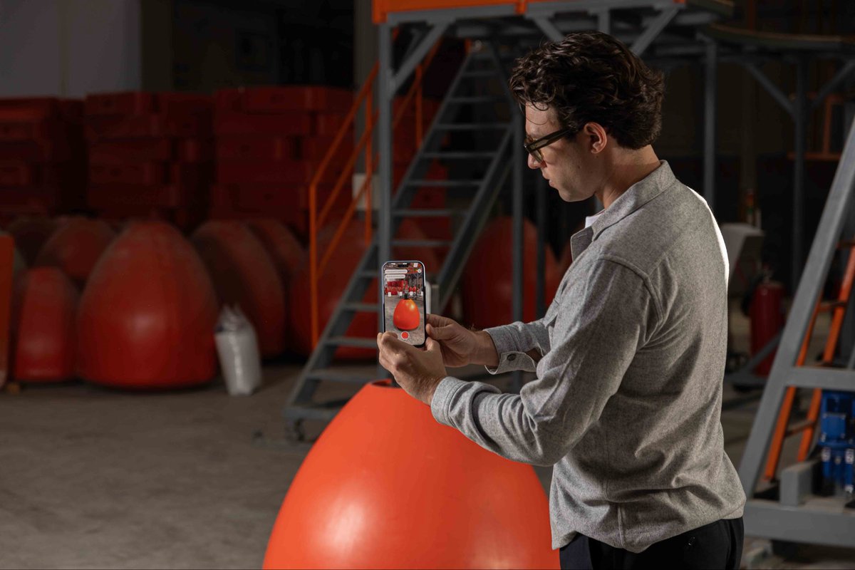 iammoretti's tweet photo. High-quality 3D assets.
Just a smartphone.

@Solaya_ai turns casual phone captures into production-ready 3D.

Not photogrammetry.
Not NeRF demos.

Clean meshes. Real scale. Usable materials.

The phone is the interface.
The pipeline is the breakthrough.

#3D #GenAi @SOLAYA_AI https://t.co/hhWzzHipWB