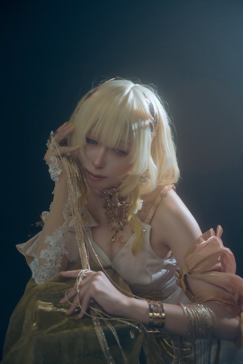 COS HonkaiStarRail  
アグライア #Aglaea
photo.<a href="/emo_Gcos/">emo</a> 

浪漫