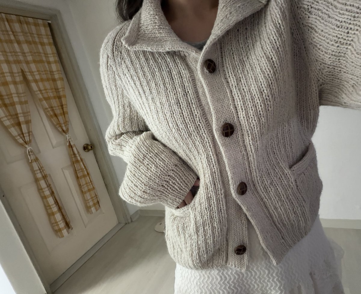 암스테르담 가디건 FO~ 박박빨아말려주지