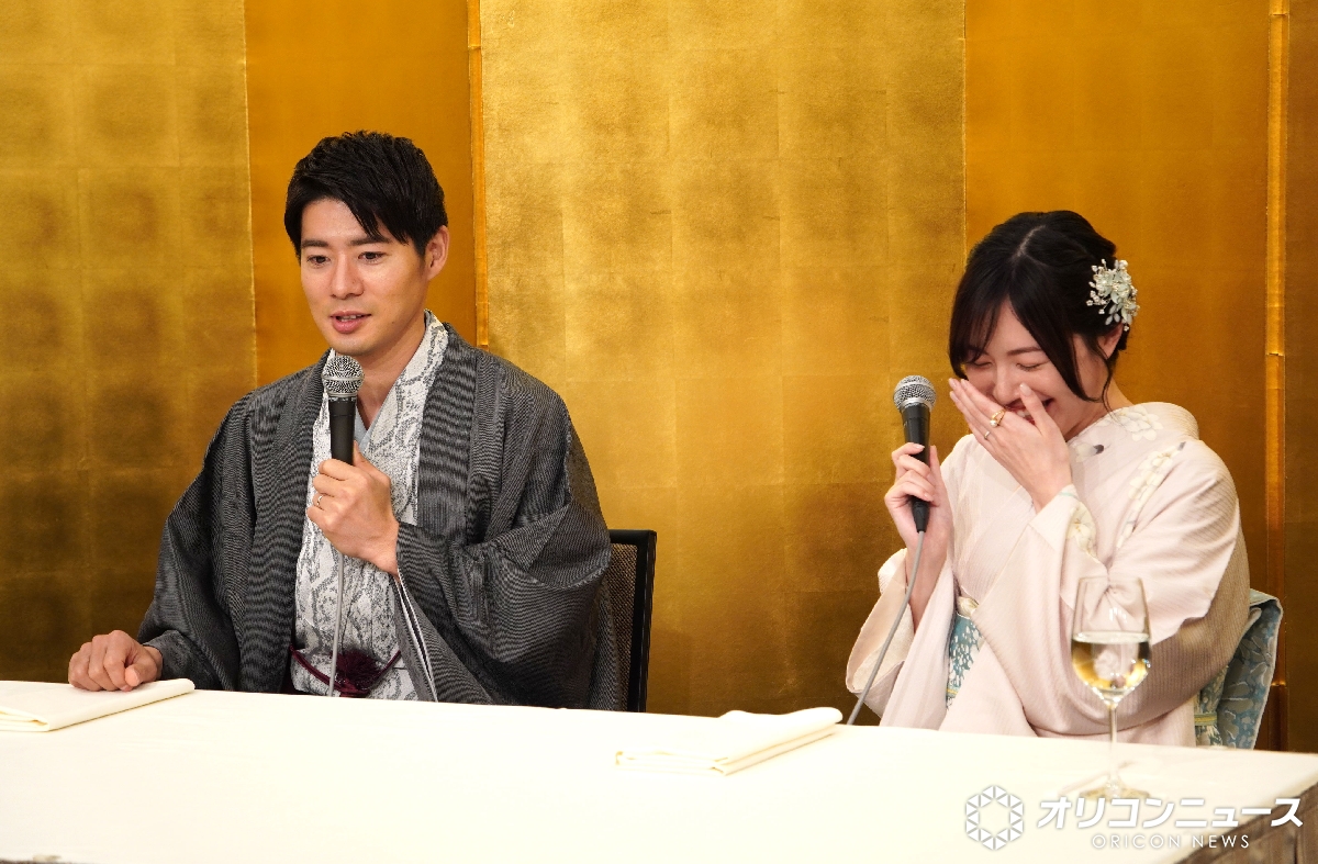 oricon's tweet image. 松井珠理奈＆辻本達規 結婚会見💐

入籍日は中日ドラゴンズ・柳裕也の背番号から
結婚の縁の下に竜エースの存在

柳からプロポーズのアドバイスも
oricon.co.jp/news/2429256/f…

@JURINA38G