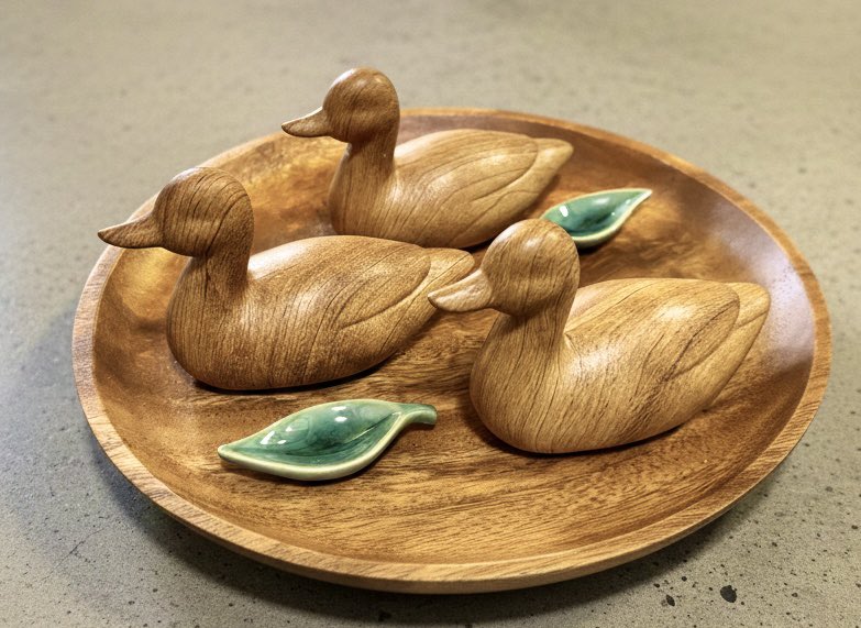 ナチュラルキッチンの鳥オブジェが可愛すぎたので葉っぱの箸置きと衝動